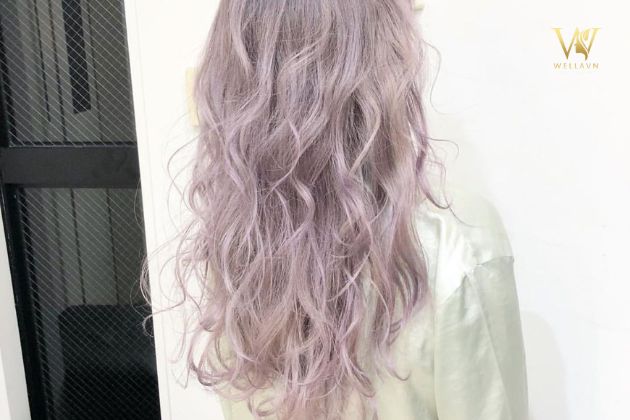 nhuộm màu tóc tím hồng