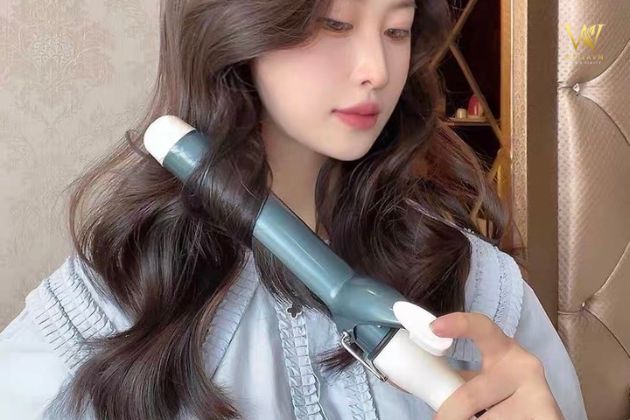 Uốn tóc Hàn Quốc bằng máy uốn