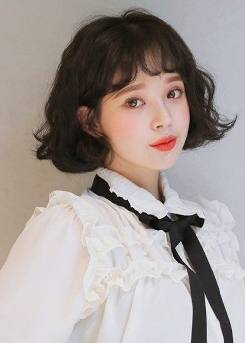 Gợi ý 15+ Kiểu tóc uốn mái thưa đẹp hút hồn không thể chối từ Kiểu tóc uốn nhẹ Hàn Quốc