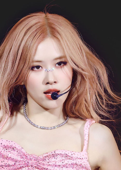 #12 kiểu Rose tóc vàng "thăng hạng nhan sắc" Mái tóc biết nhảy tại Coachella