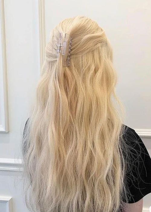 Khám phá 17+ Kiểu tóc nhuộm màu vàng được các Sao yêu thích Mẫu nữ xinh đẹp với màu tóc vàng cát