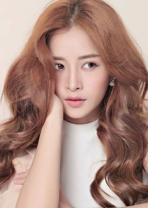 9+ Kiểu nhuộm màu vàng hạt dẻ cực ngầu dẫn đầu xu hướng Tại sao lên nhuộm tóc màu vàng hạt dẻ?