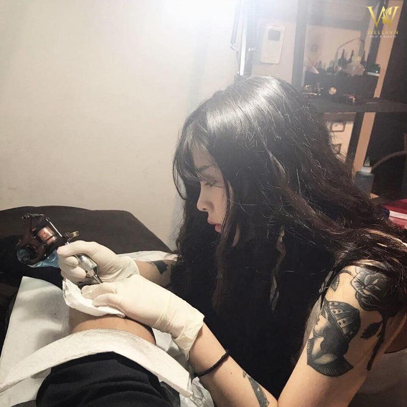 ảnh con gái xăm hình