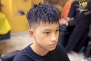 kiểu tóc mohican uốn sâu