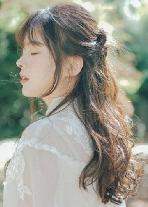 Bật mí 20 Cách cột tóc đẹp đơn giản - Thời thượng cho nàng Cách cột tóc đẹp đơn giản kiểu nửa đầu nữ tính
