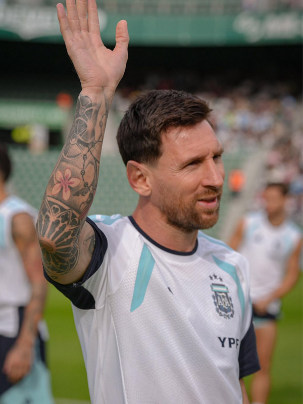 Tổng hợp các kiểu tóc xu hướng của Leo Messi hot được ưa chuộng nhất Kiểu tóc Messi đội tuyển Argentina