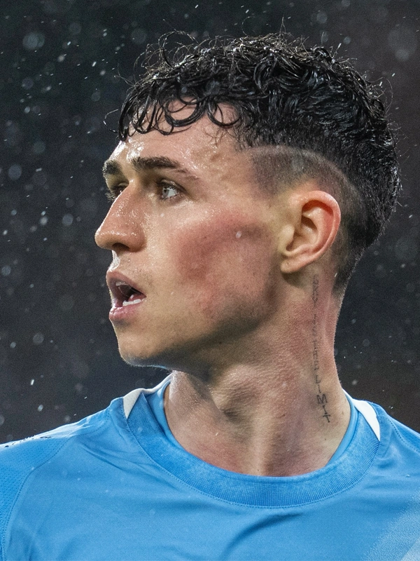 Kiểu tóc phil foden 2025