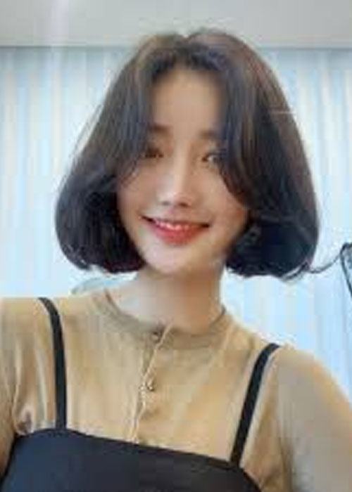 Bật mí cách cắt mái bay ngắn cho các bạn nữ #siêu xinh #siêu đơn giản Tóc ngắn mái bay duỗi cúp cuốn hút