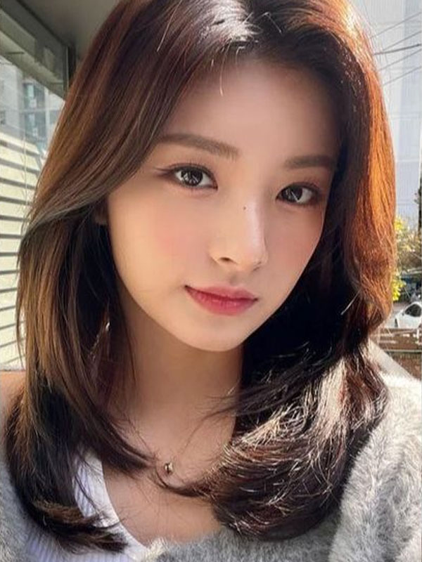 Đẹp mê ly với 22 Kiểu tóc uốn ngang vai thịnh hành cho phái đẹp Tóc uốn ngang vai cho mặt dài