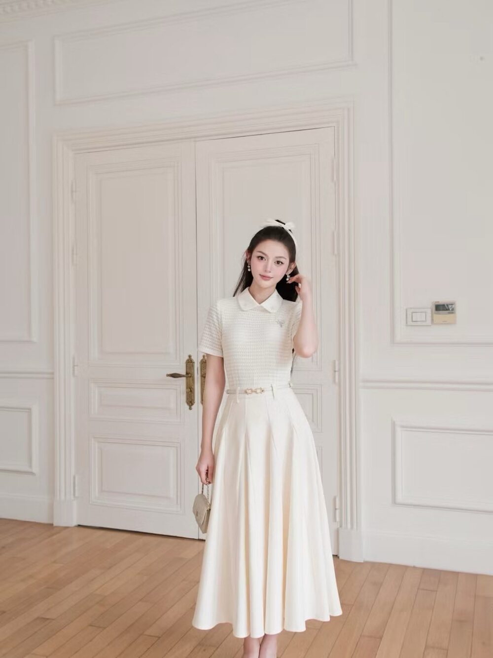 ảnh gái xinh mặc váy trắng