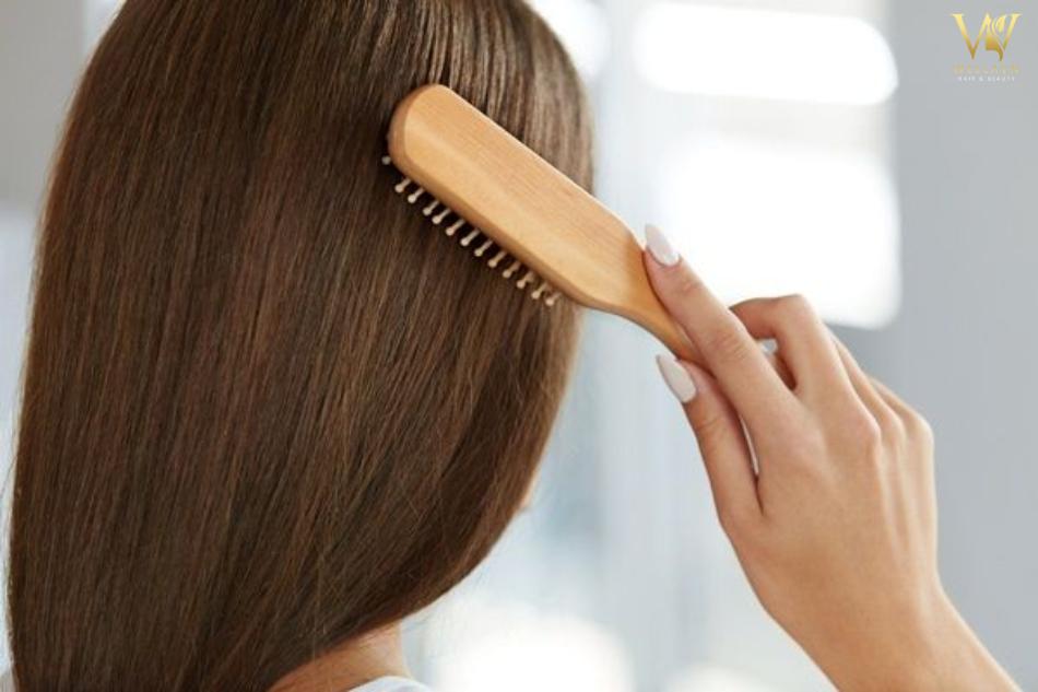 11 cách giữ tóc mái vào nếp bền đẹp mọi lúc, mọi nơi