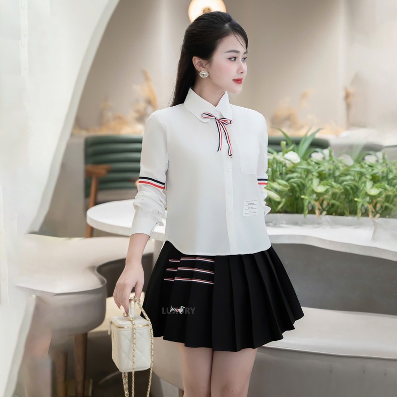 quyến rũ gái mặc sơ mi trắng