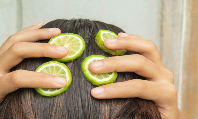 cách gội đầu bằng chanh