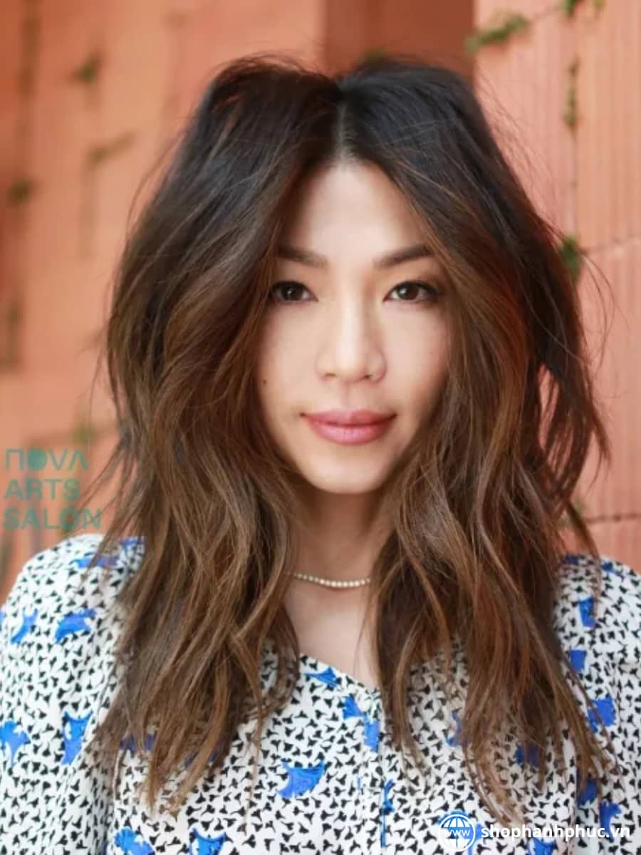 Middle-Parted Hair