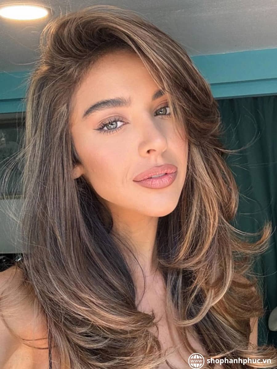 Side-Parted Hair