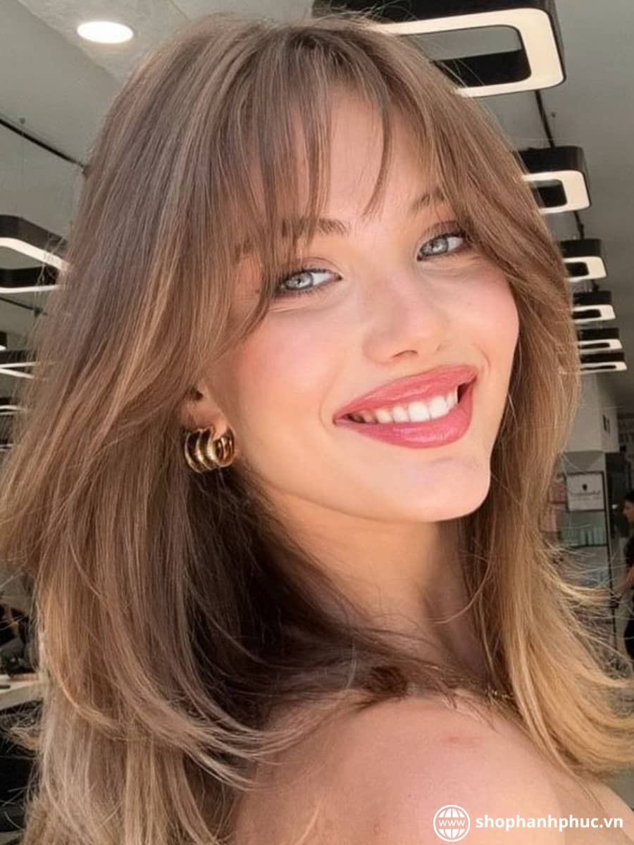 Wispy Bangs