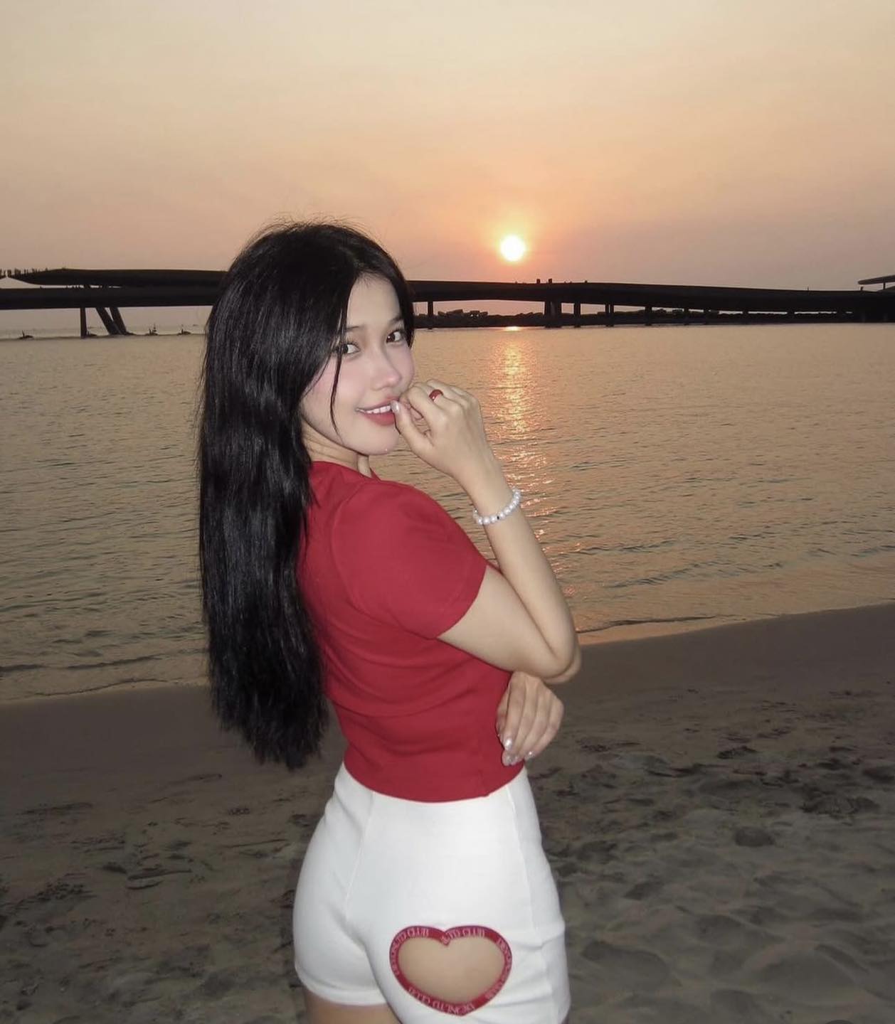 ảnh gái trên mạng