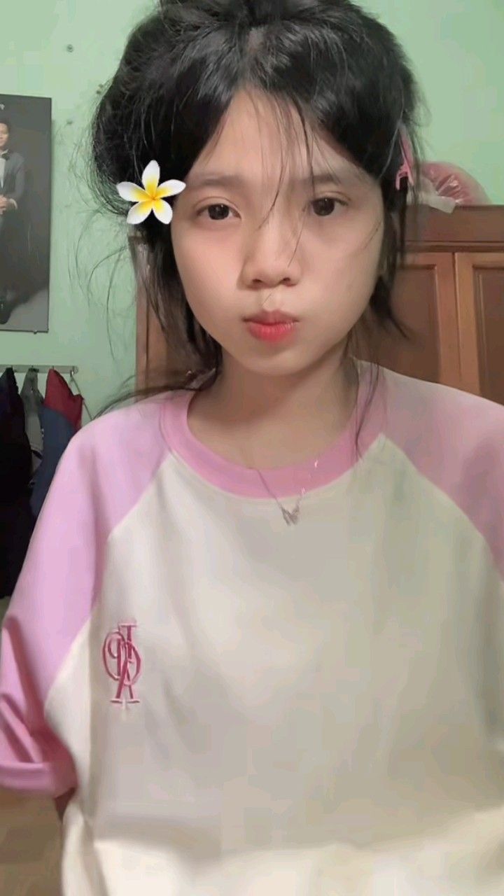 gái xinh 2k9