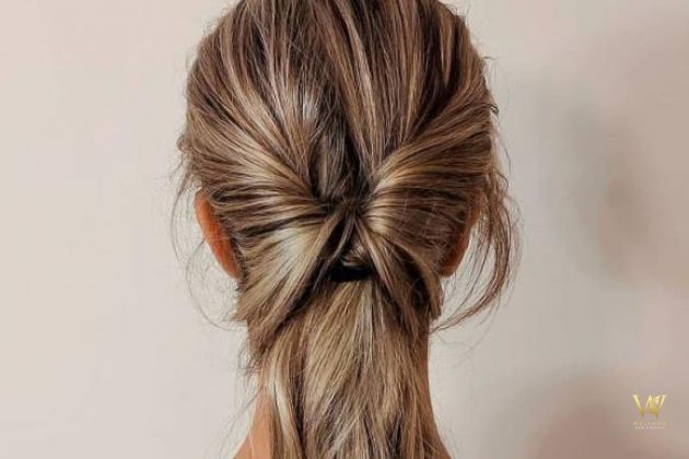 Cách búi tóc cuộn vào trong