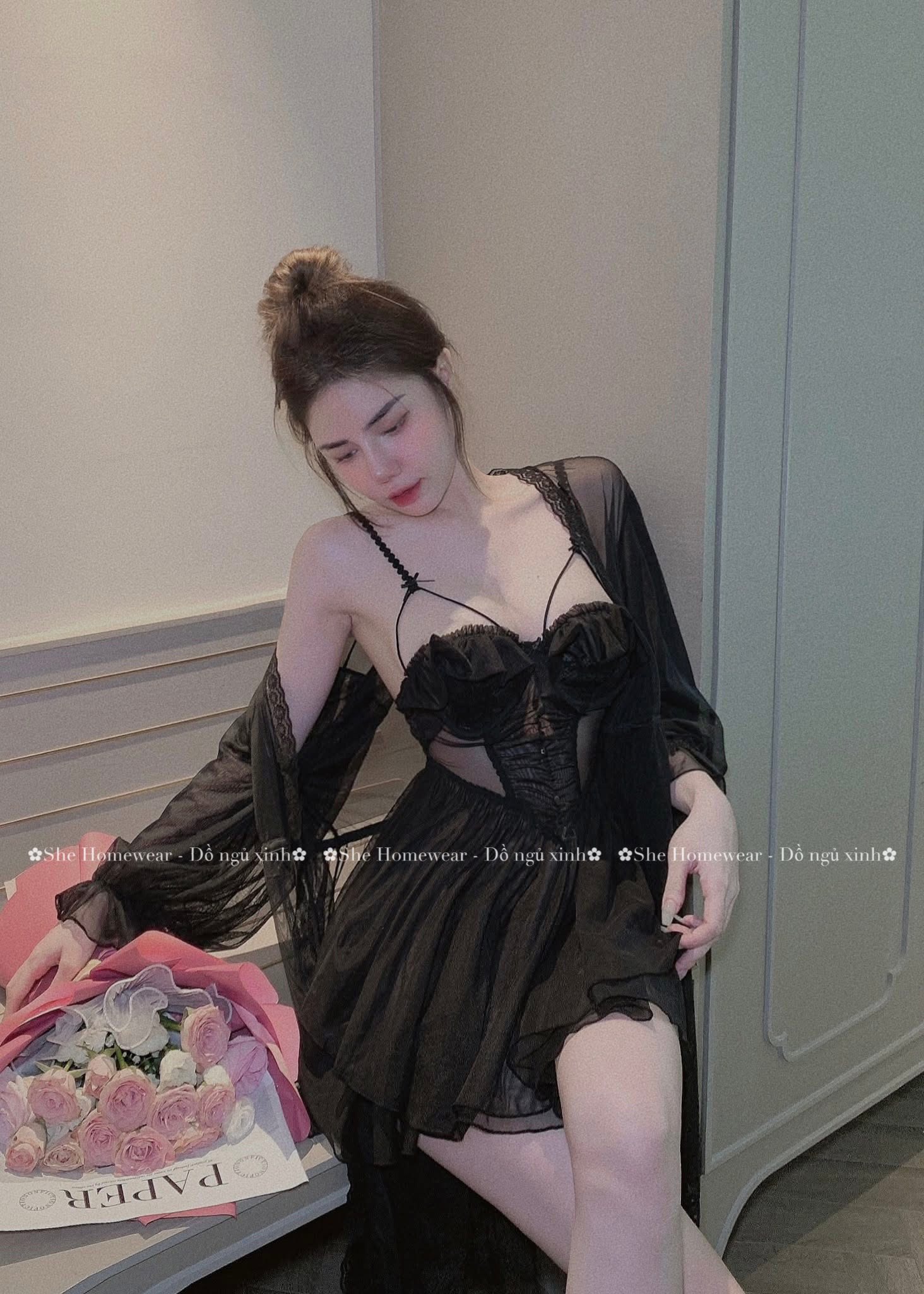 gái đẹp mặc đồ ngủ
