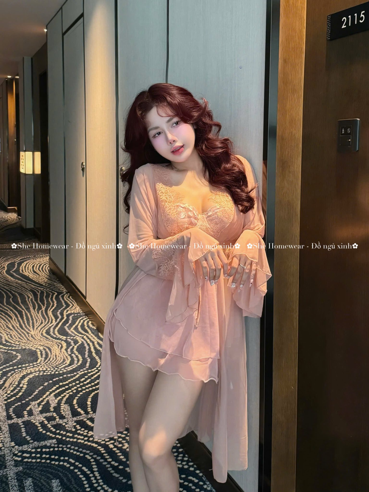 gái đẹp mặc đồ ngủ