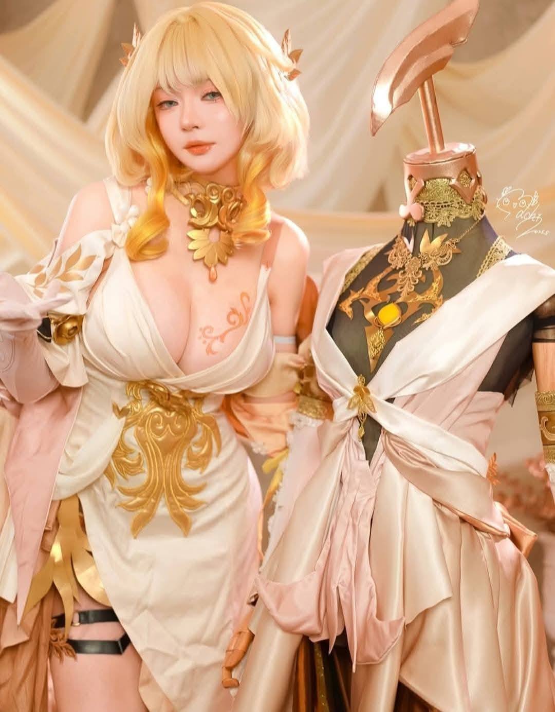 gái xinh cosplay