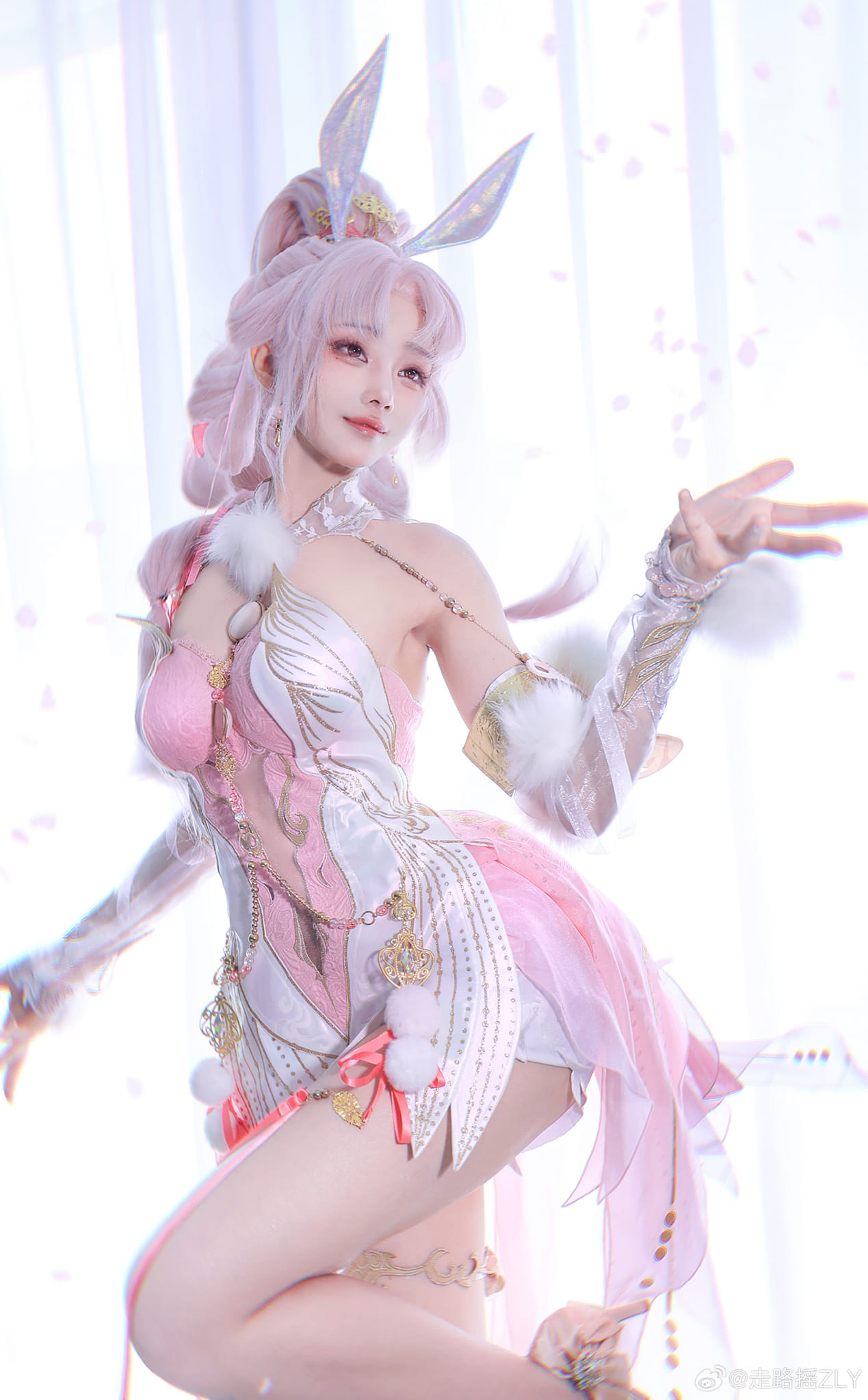 gái xinh cosplay