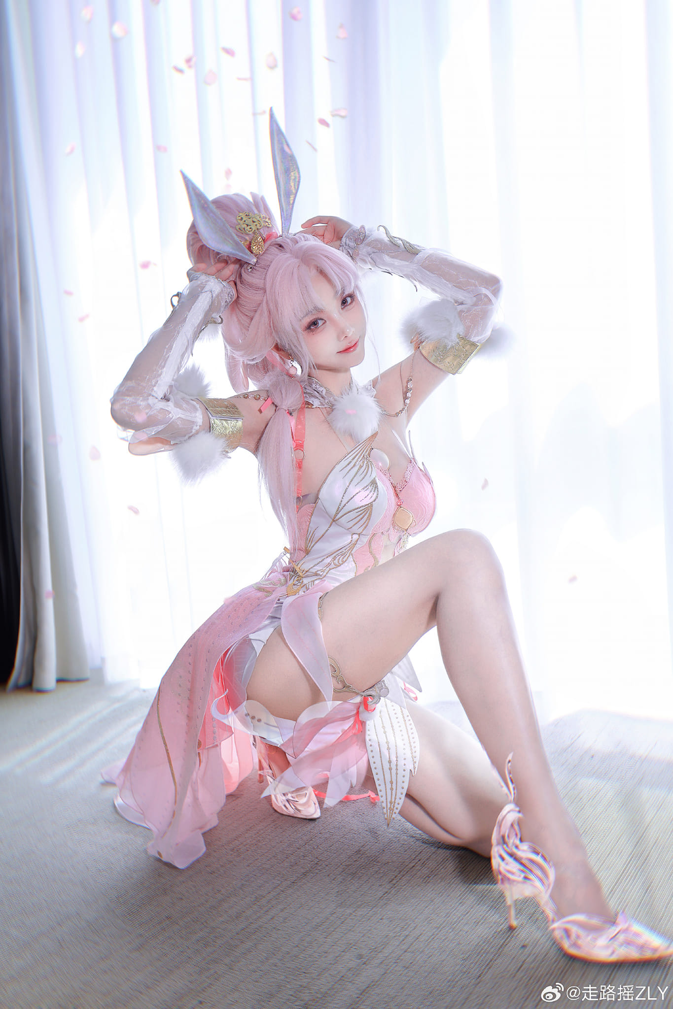 gái xinh cosplay