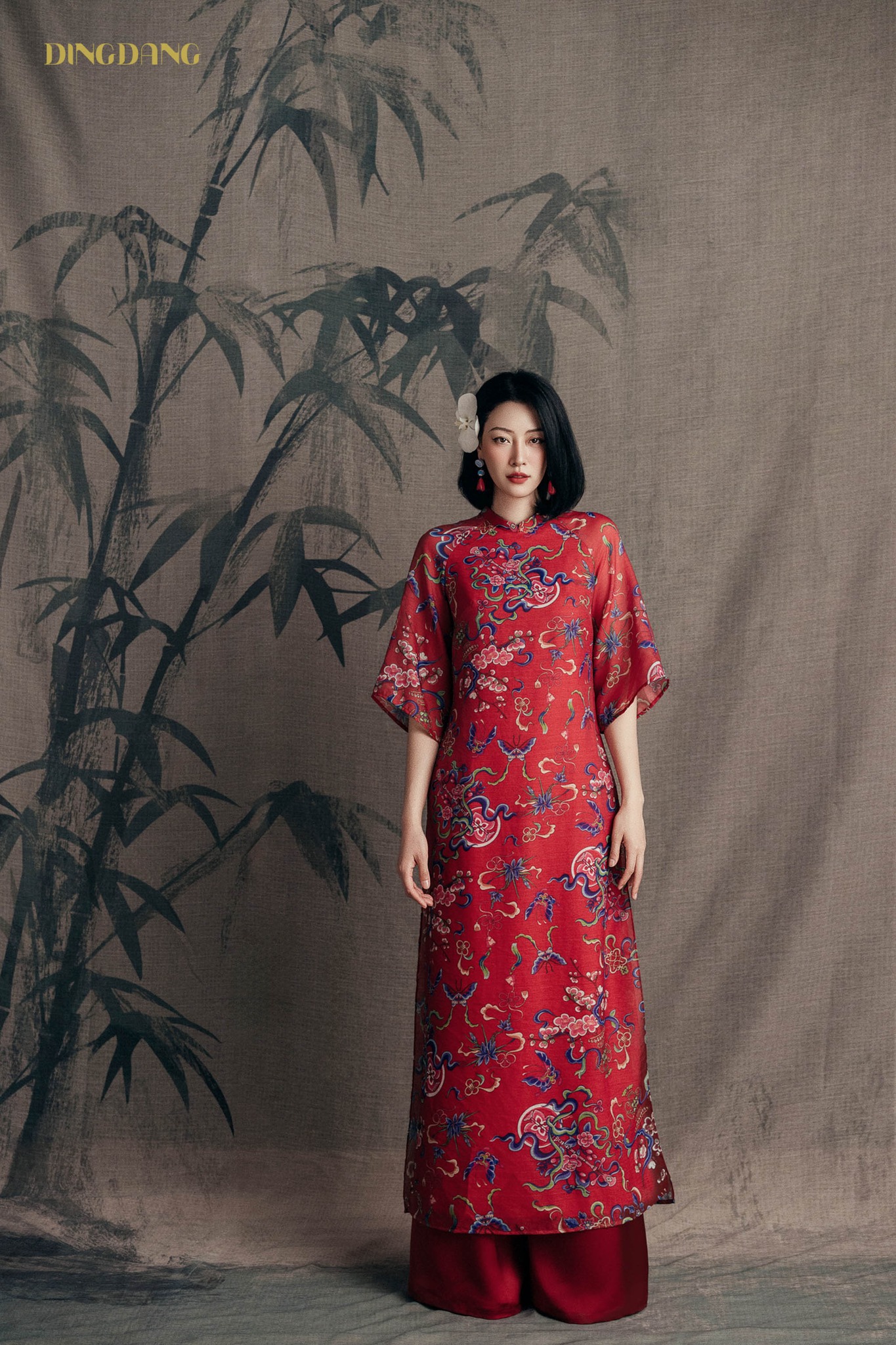 gái xinh mặc áo dài