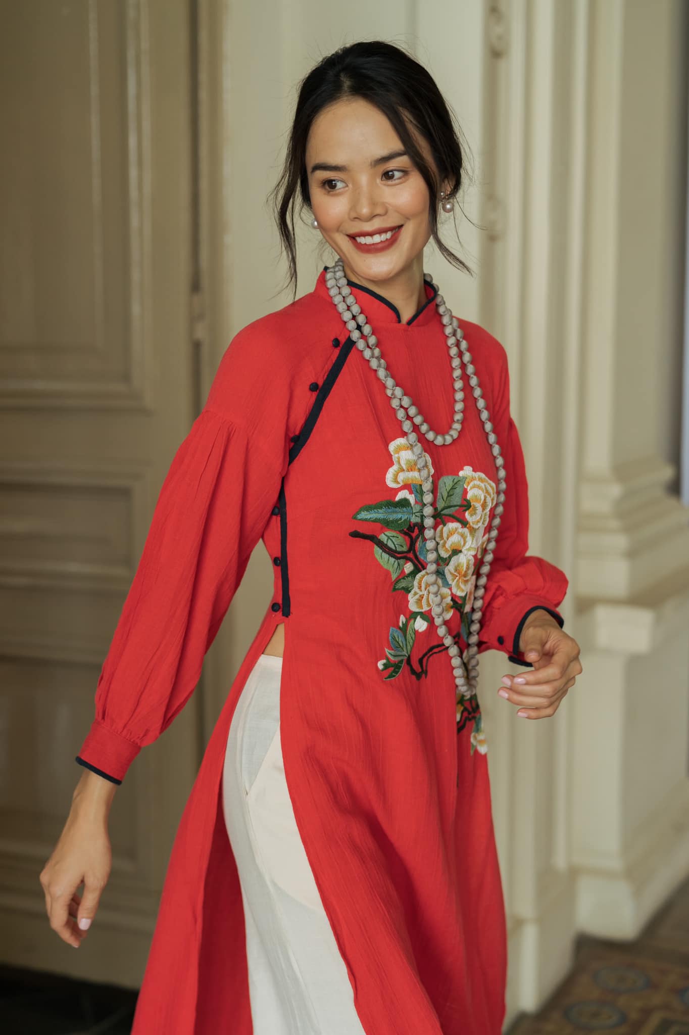 gái xinh mặc áo dài
