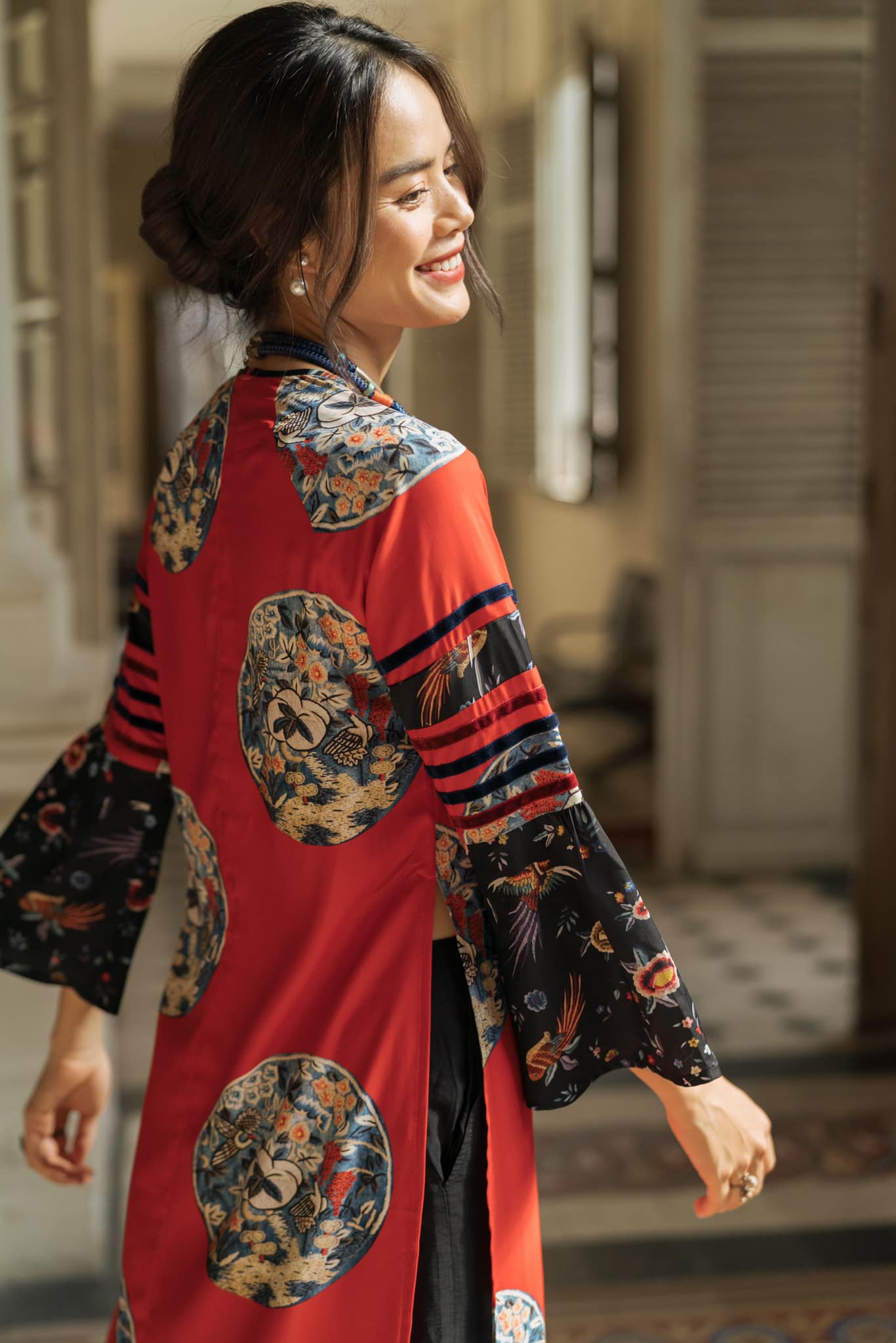 gái xinh mặc áo dài