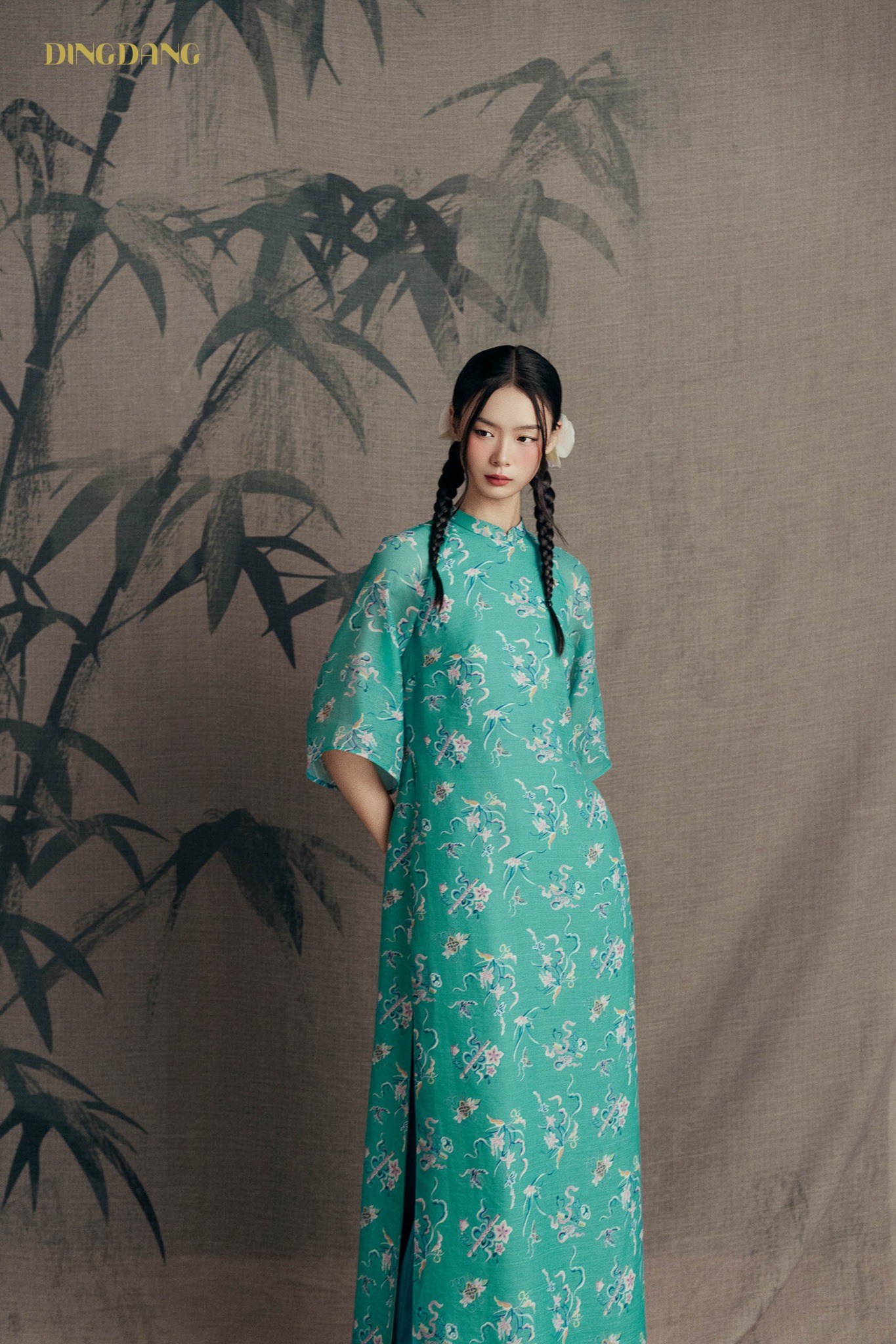 gái xinh mặc áo dài
