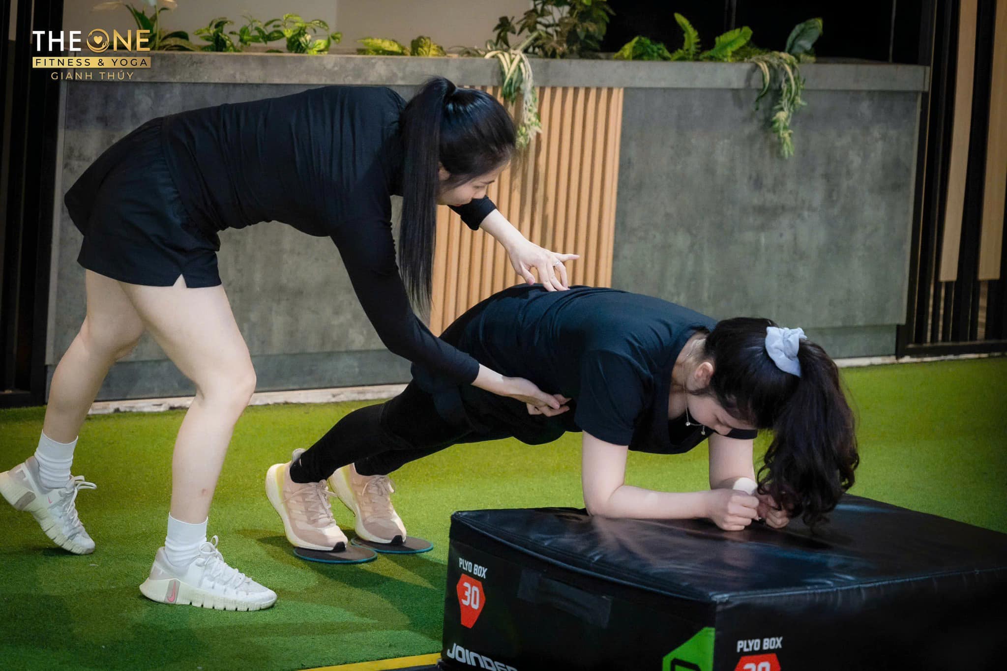 gái xinh tập gym