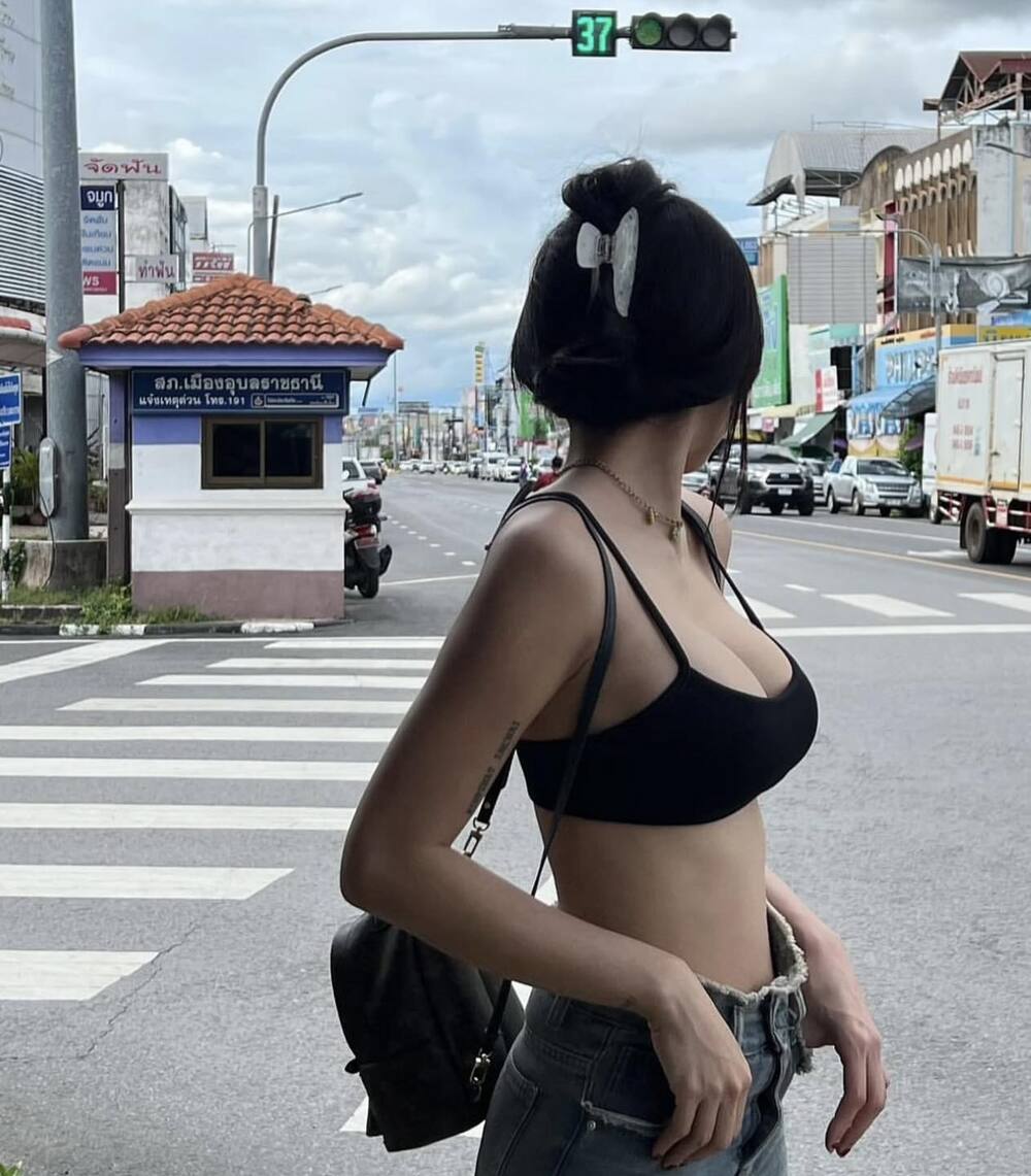 ngắm gái xinh