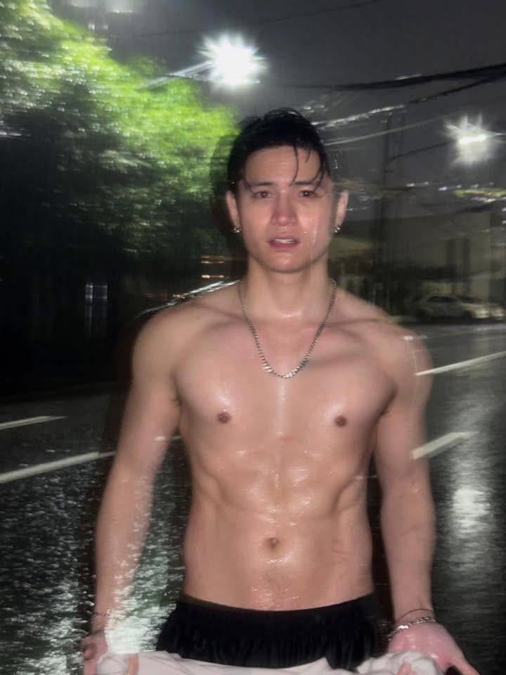 trai đẹp 6 múi