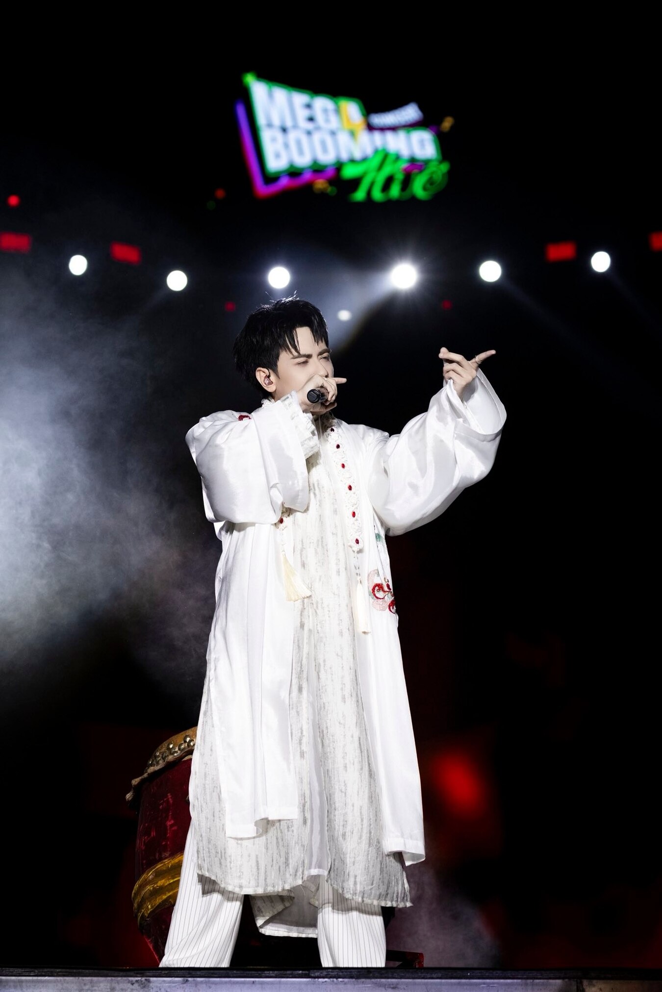 hình ảnh quang hùng