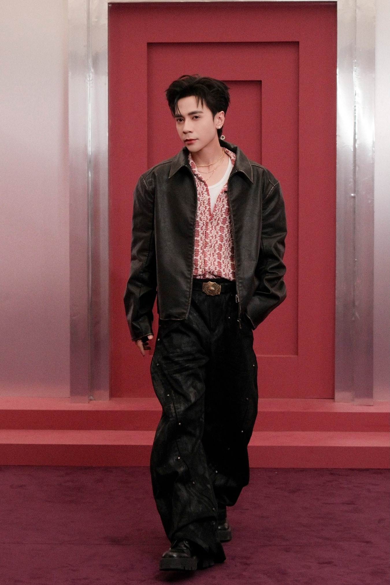 hình ảnh quang hùng