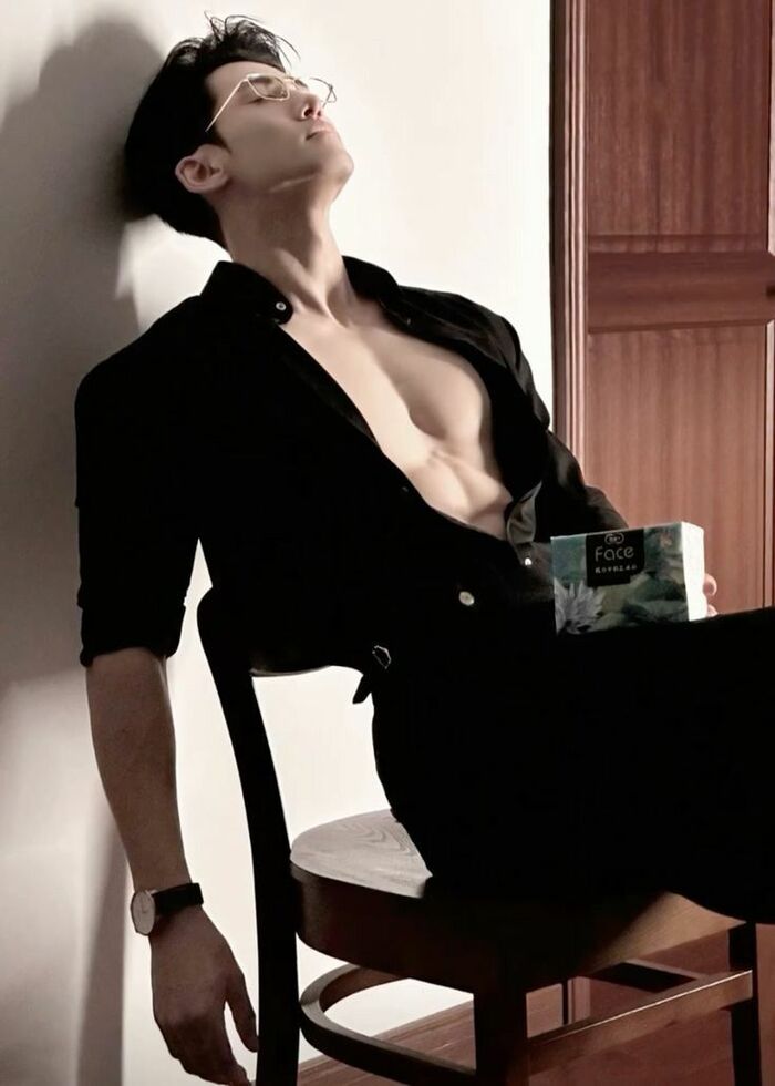 ảnh trai Trung