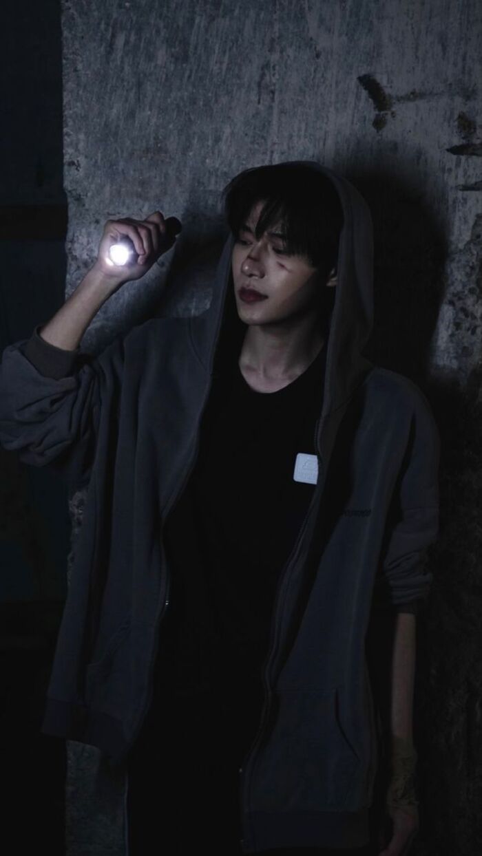 ảnh trai buồn