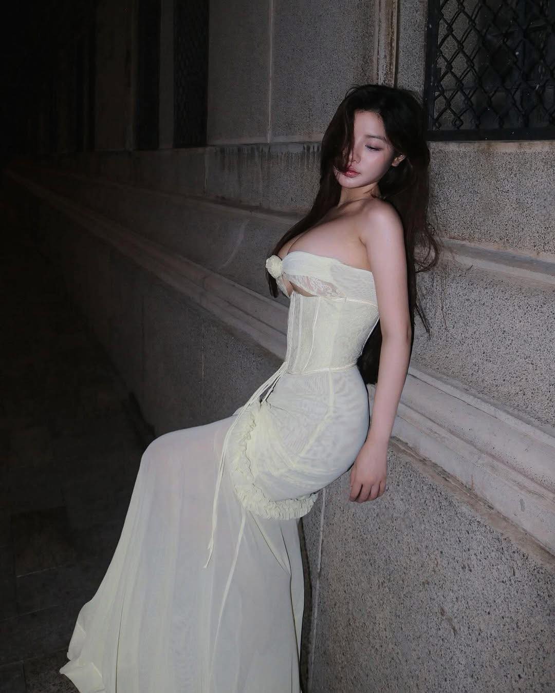 gái xinh chân đẹp