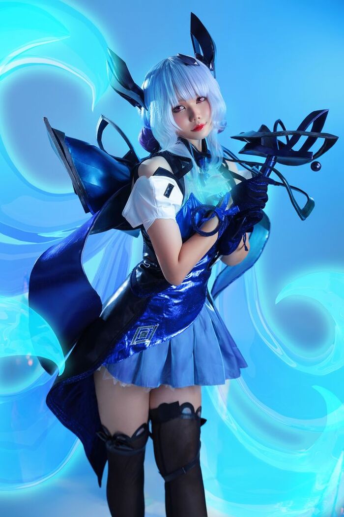gái xinh cosplay liên quân