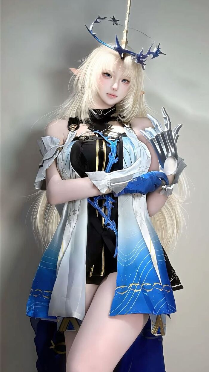 gái xinh cosplay liên quân