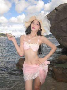 gái xinh khoe body