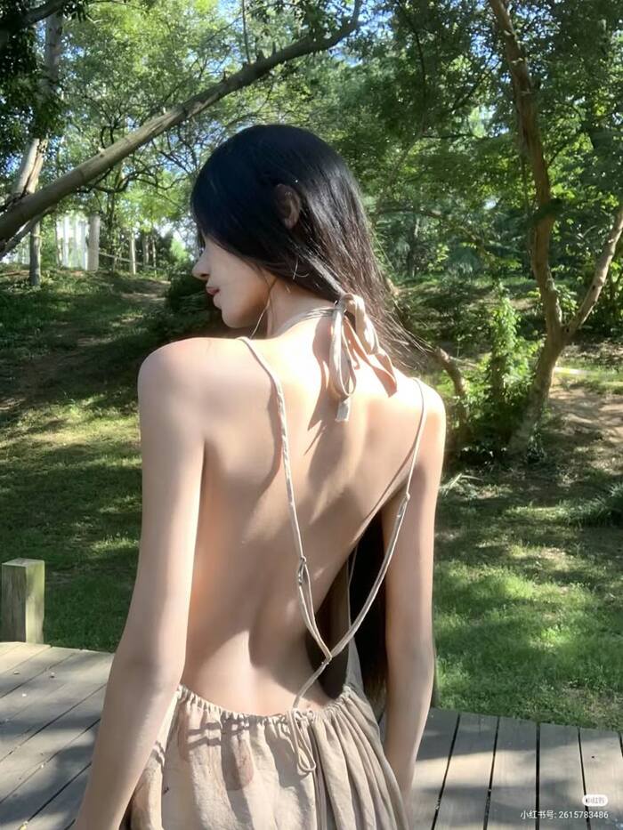 gái xinh khoe body