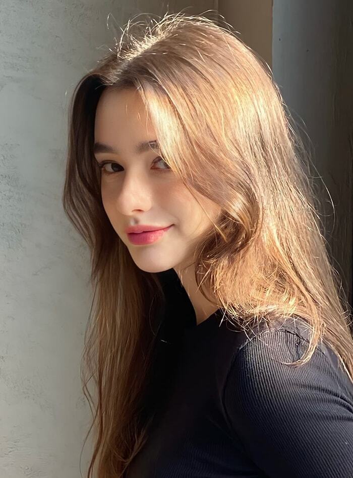 gái xinh nga