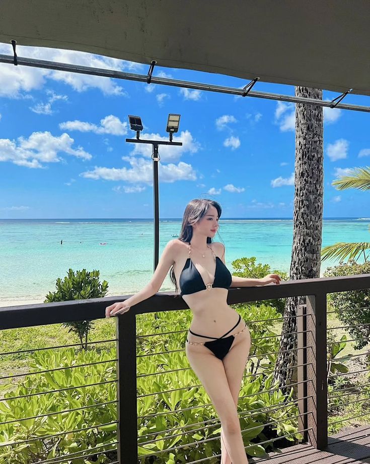 gái xinh mặc bikini trung quốc
