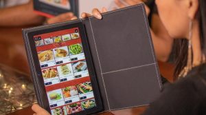 Trải nghiệm menu điện tử tại quán ăn