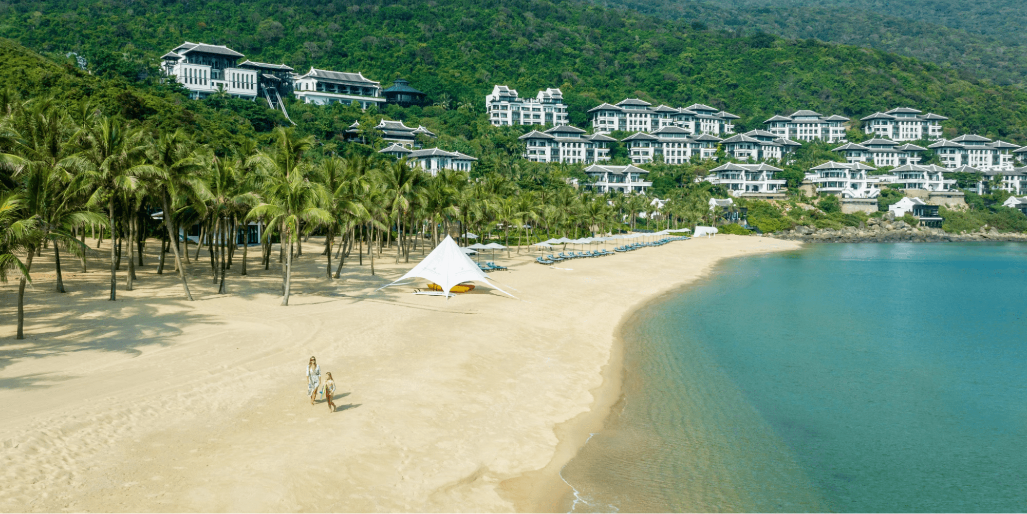 Điểm Danh Những Khách Sạn Biển Đẹp Nhất Việt Nam Khu nghỉ dưỡng InterContinental Danang Sun Peninsula Resort.