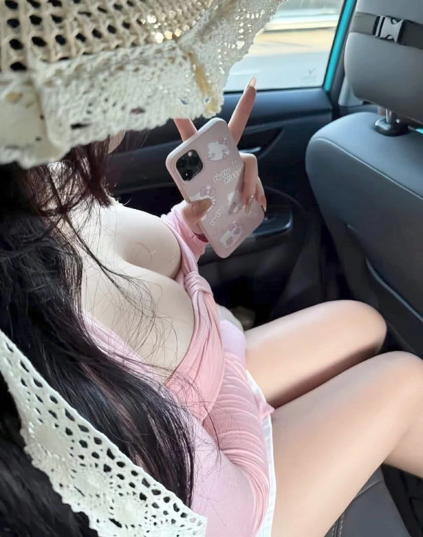 Top 100+ Ảnh Gái Vú To Đầy Đặn Cực Sexy Không Thể Cưỡng Lại Anh Gai Vu To 13