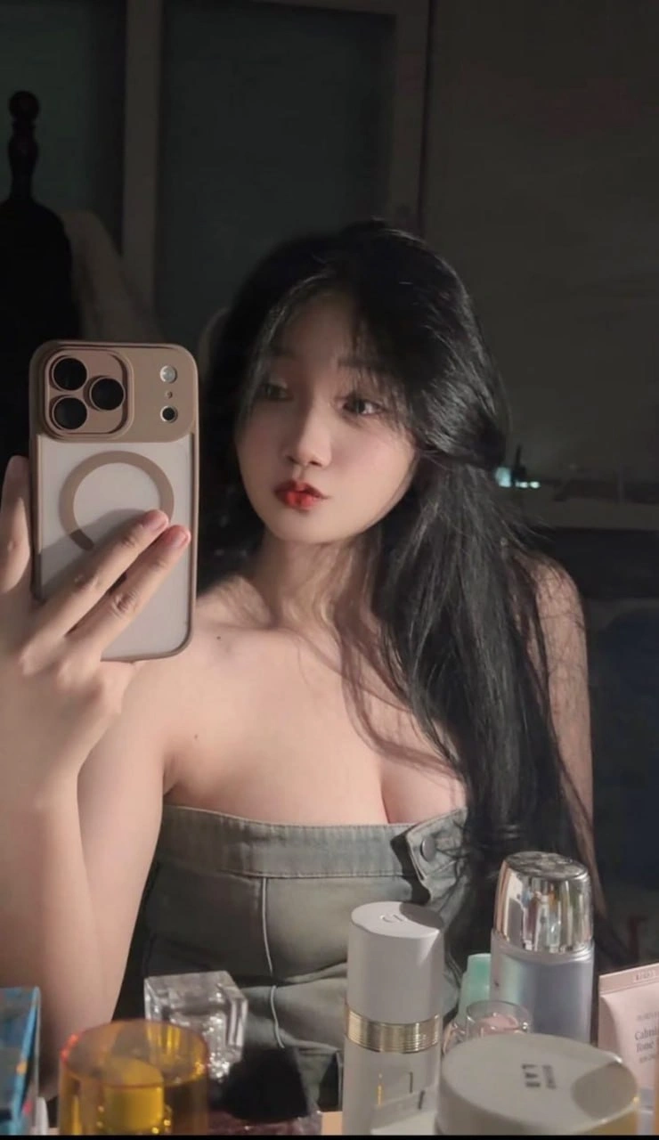 Top 100+ Ảnh Gái Vú To Đầy Đặn Cực Sexy Không Thể Cưỡng Lại Anh Gai Vu To 5